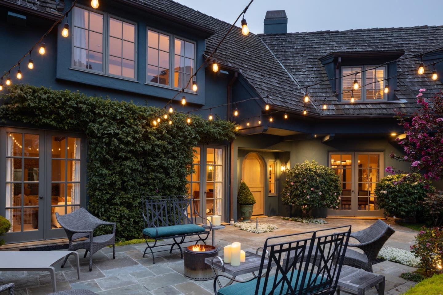 Front Image Thumbnail for ML82022250