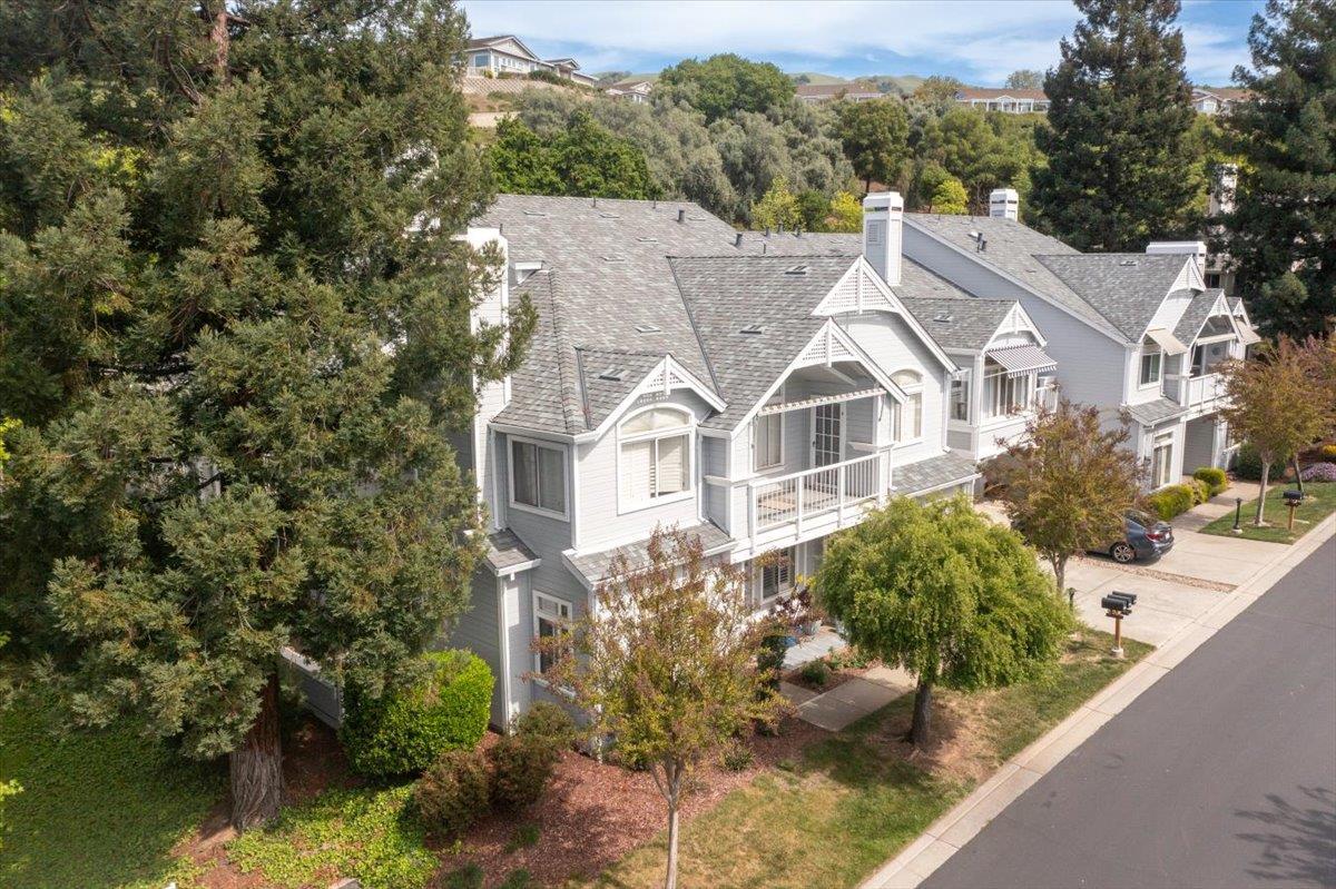 Front Image Thumbnail for ML82022269