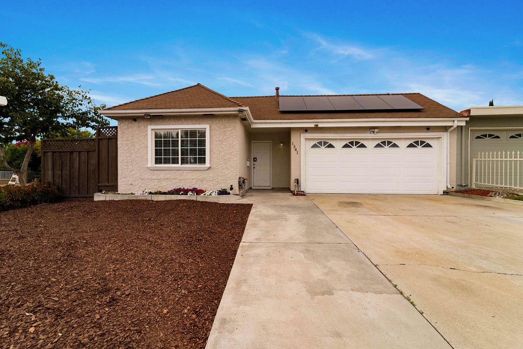 Front Image Thumbnail for ML82022274