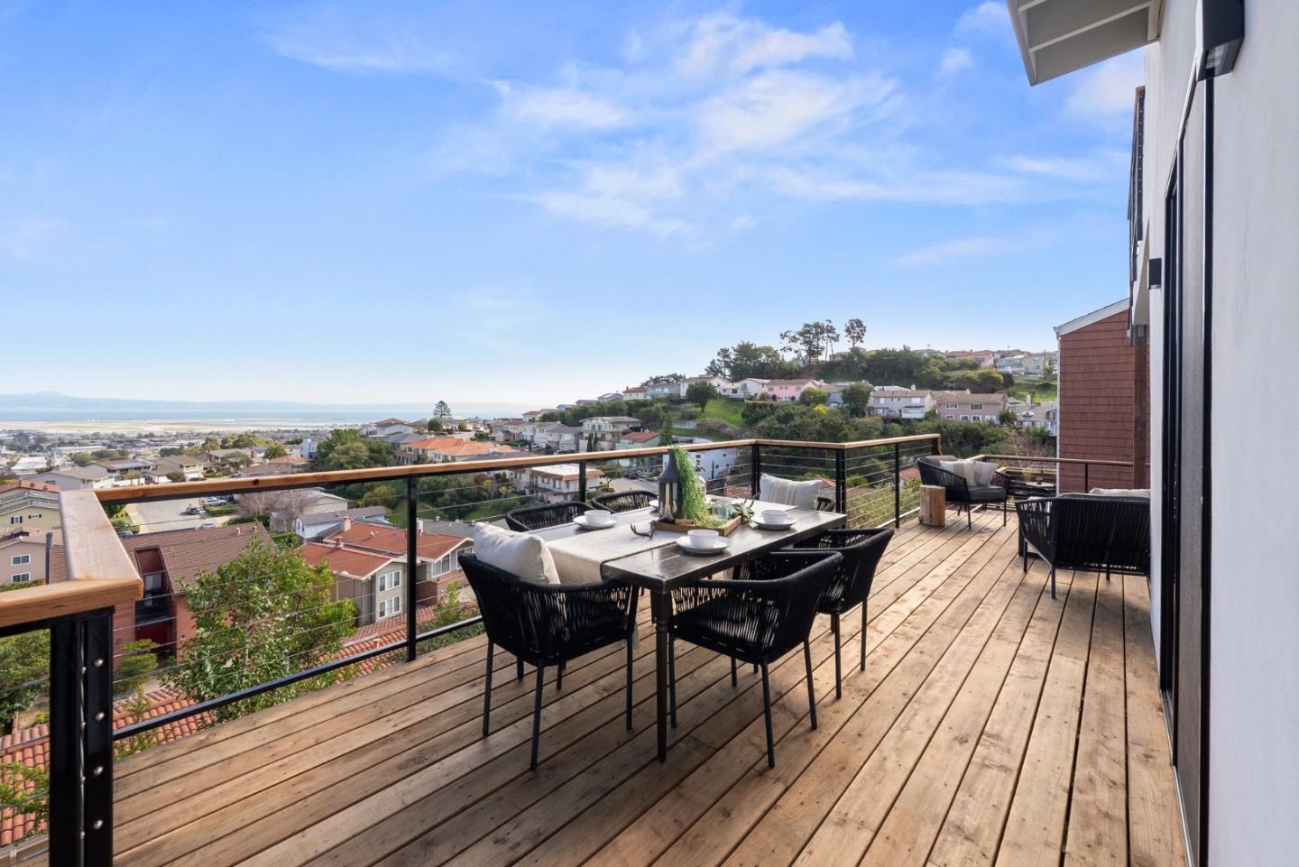 Front Image Thumbnail for ML82022280