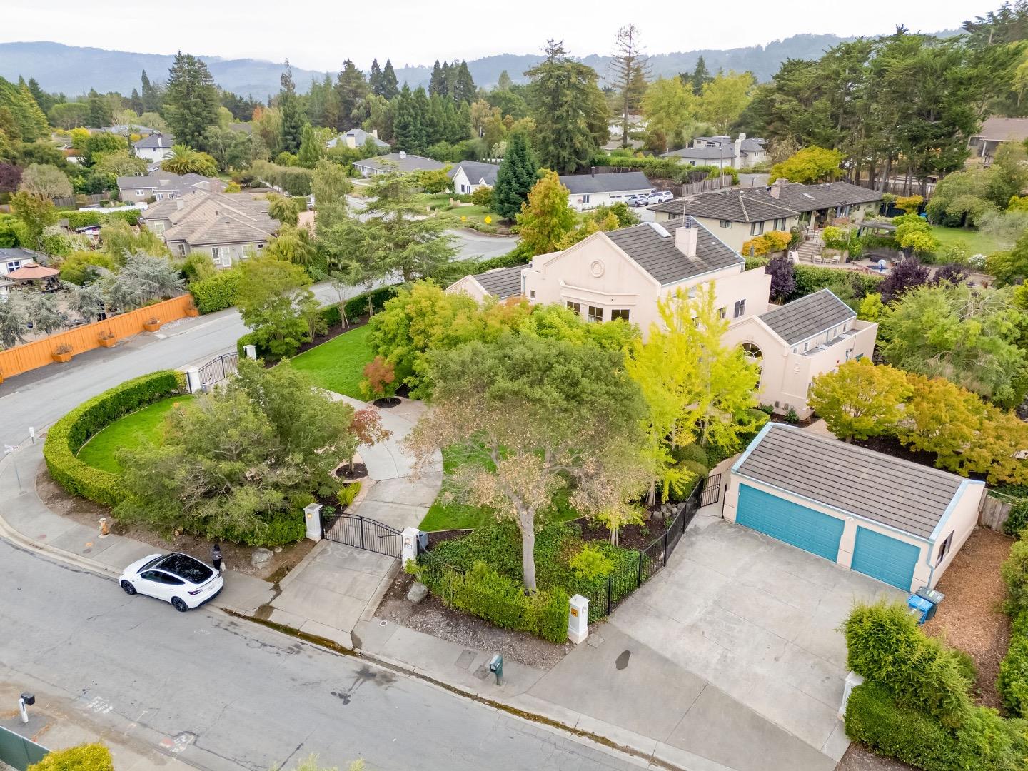 Front Image Thumbnail for ML82022295