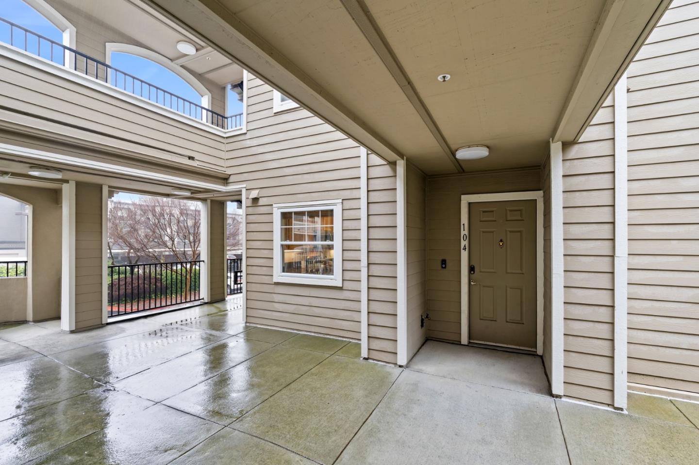 Front Image Thumbnail for ML82022454