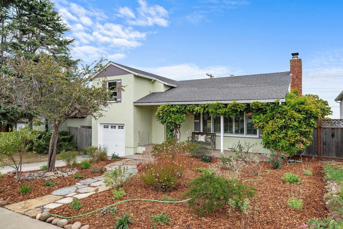 Front Image Thumbnail for ML82022497