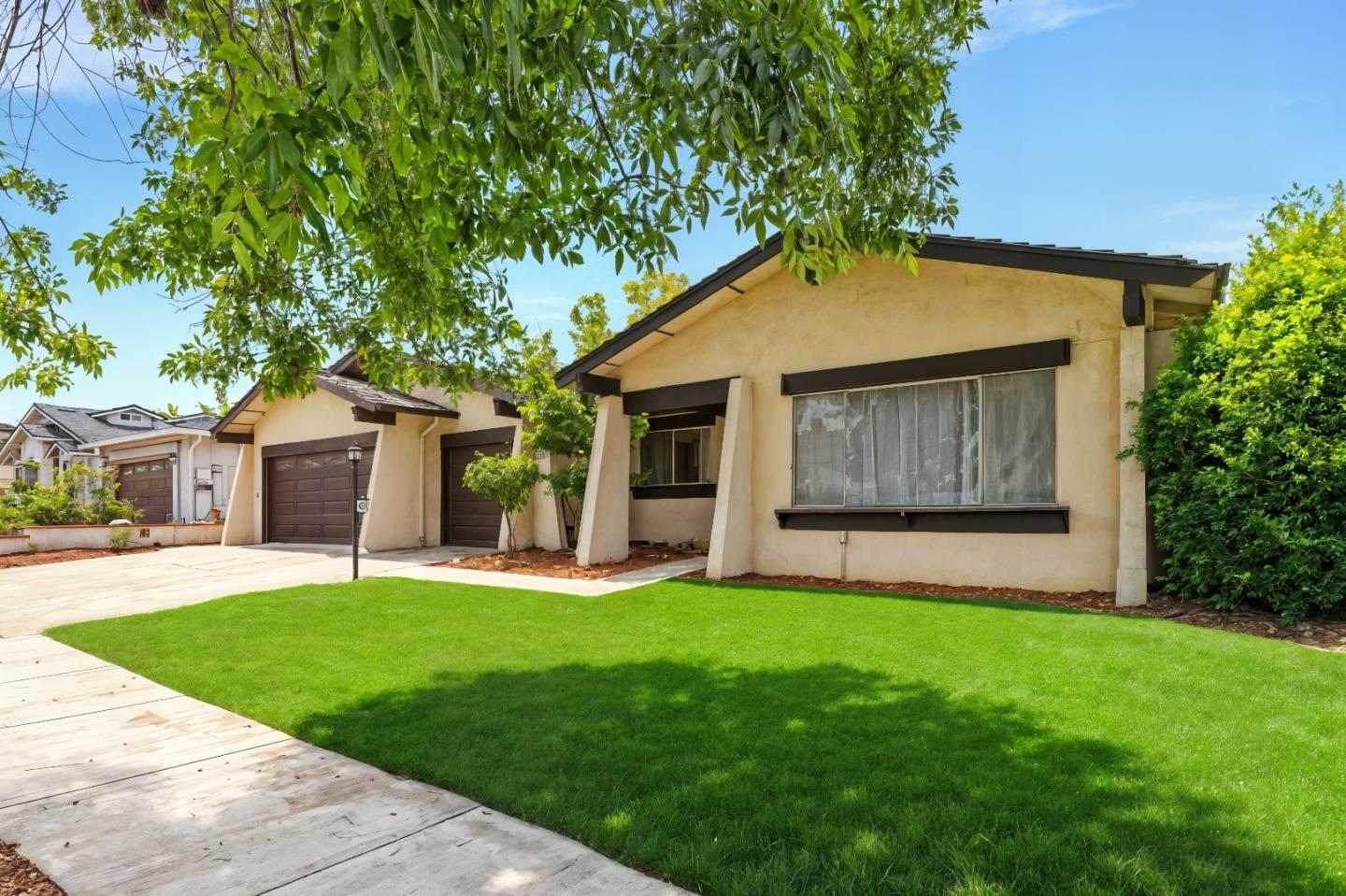 Front Image Thumbnail for ML82022499