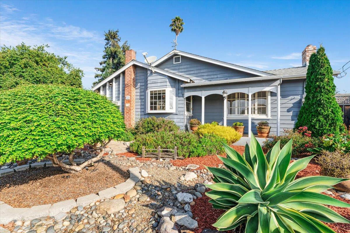 Front Image Thumbnail for ML82022502