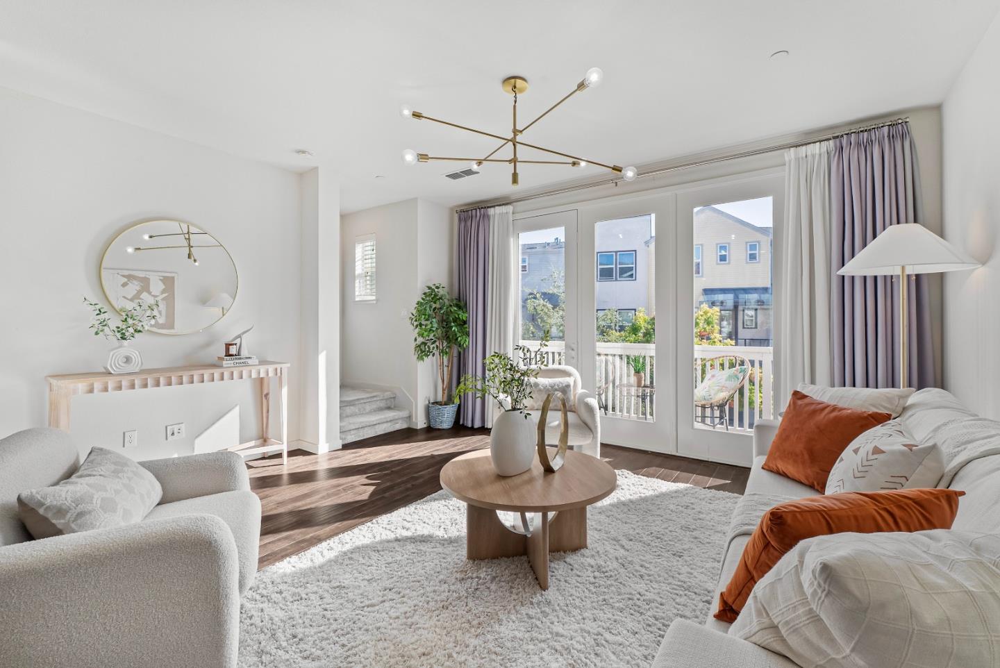 Front Image Thumbnail for ML82022510