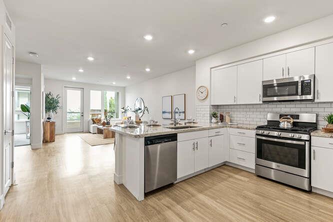 Front Image Thumbnail for ML82022599