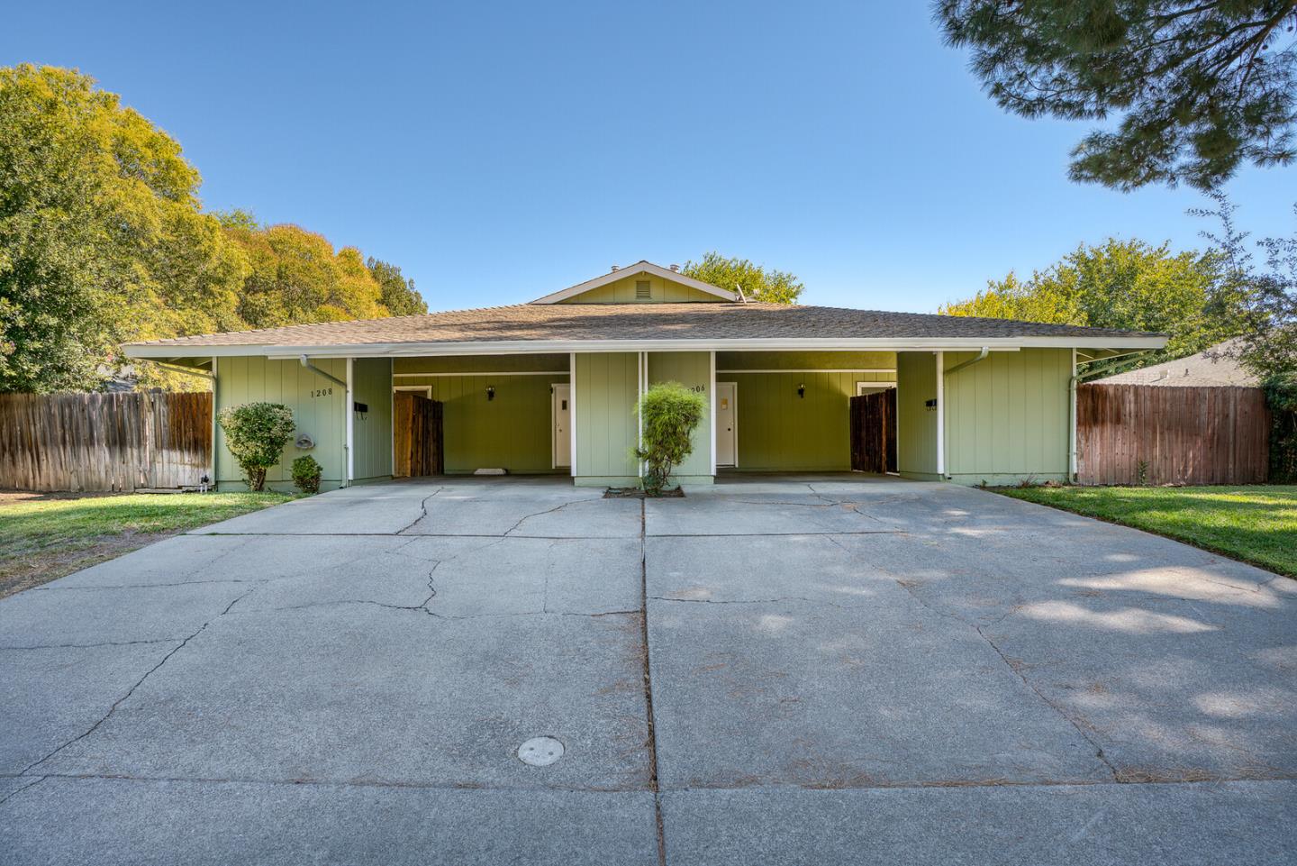 Front Image Thumbnail for ML82022641