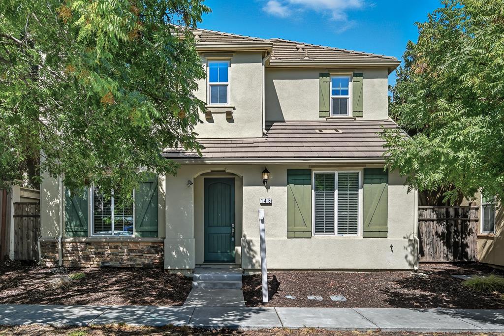 Front Image Thumbnail for ML82022660