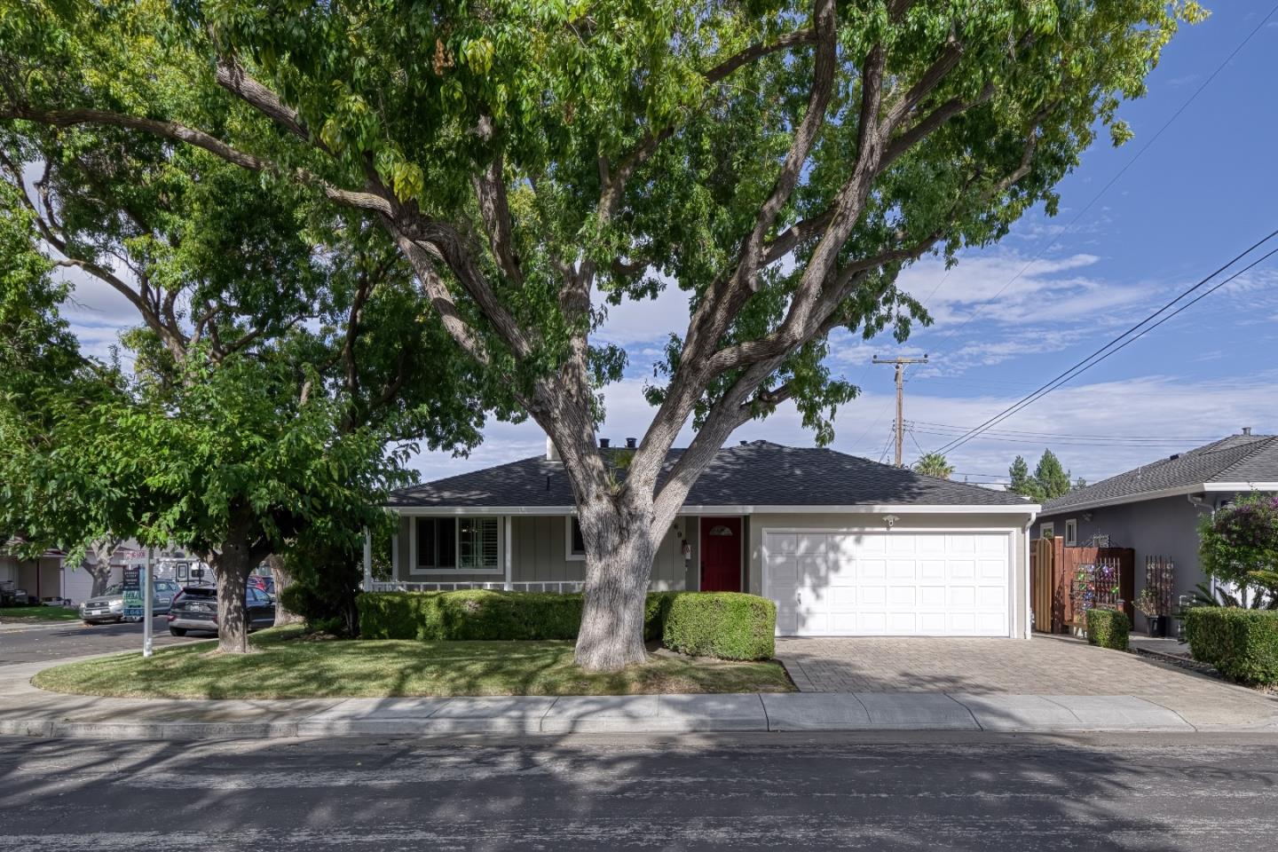 Front Image Thumbnail for ML82022682