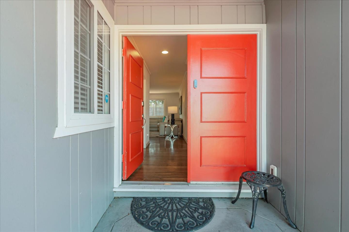 Front Image Thumbnail for ML82022704