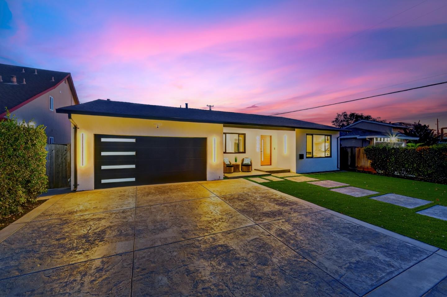 Front Image Thumbnail for ML82022732