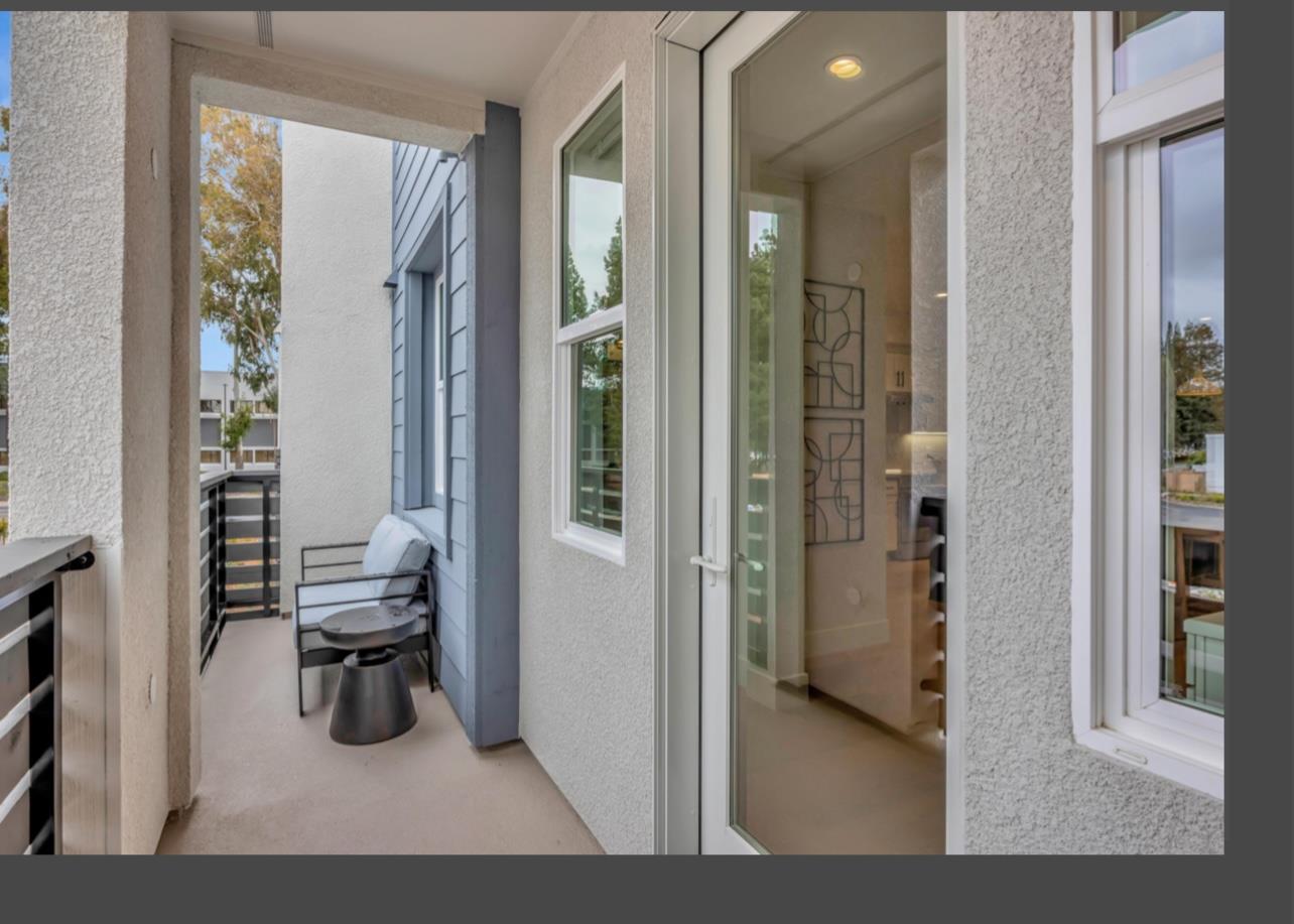 Front Image Thumbnail for ML82022773