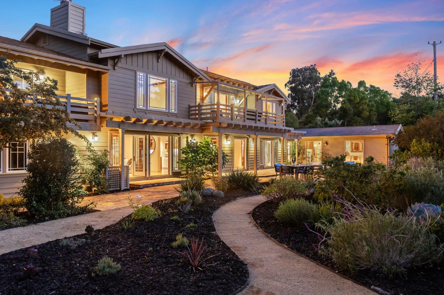 Front Image Thumbnail for ML82022817