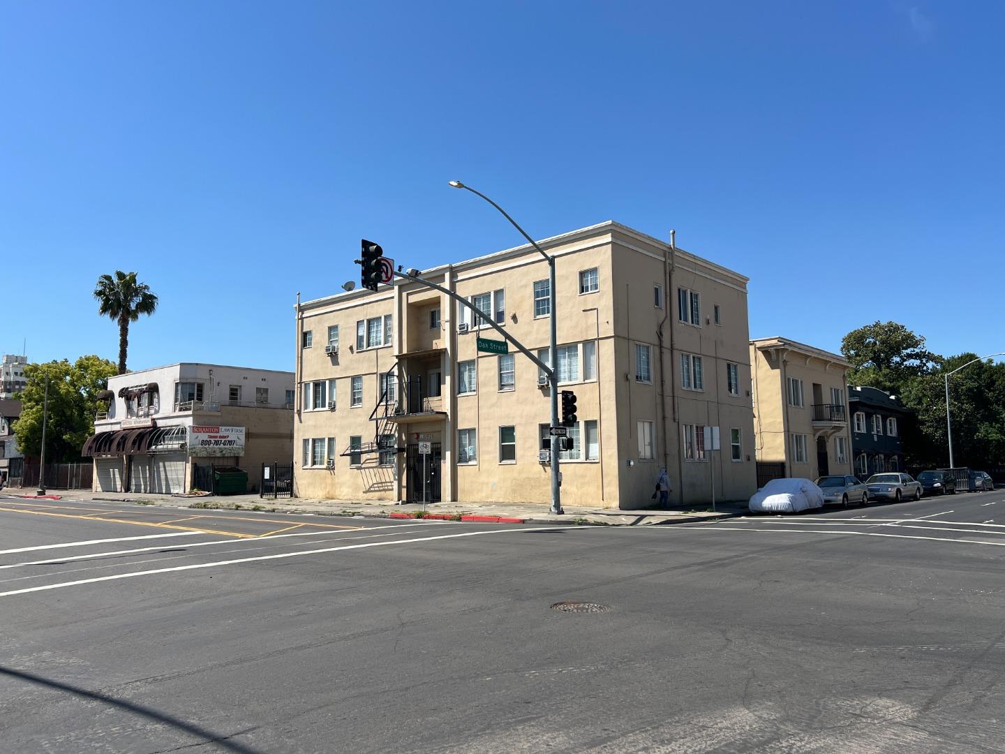 Front Image Thumbnail for ML82022830