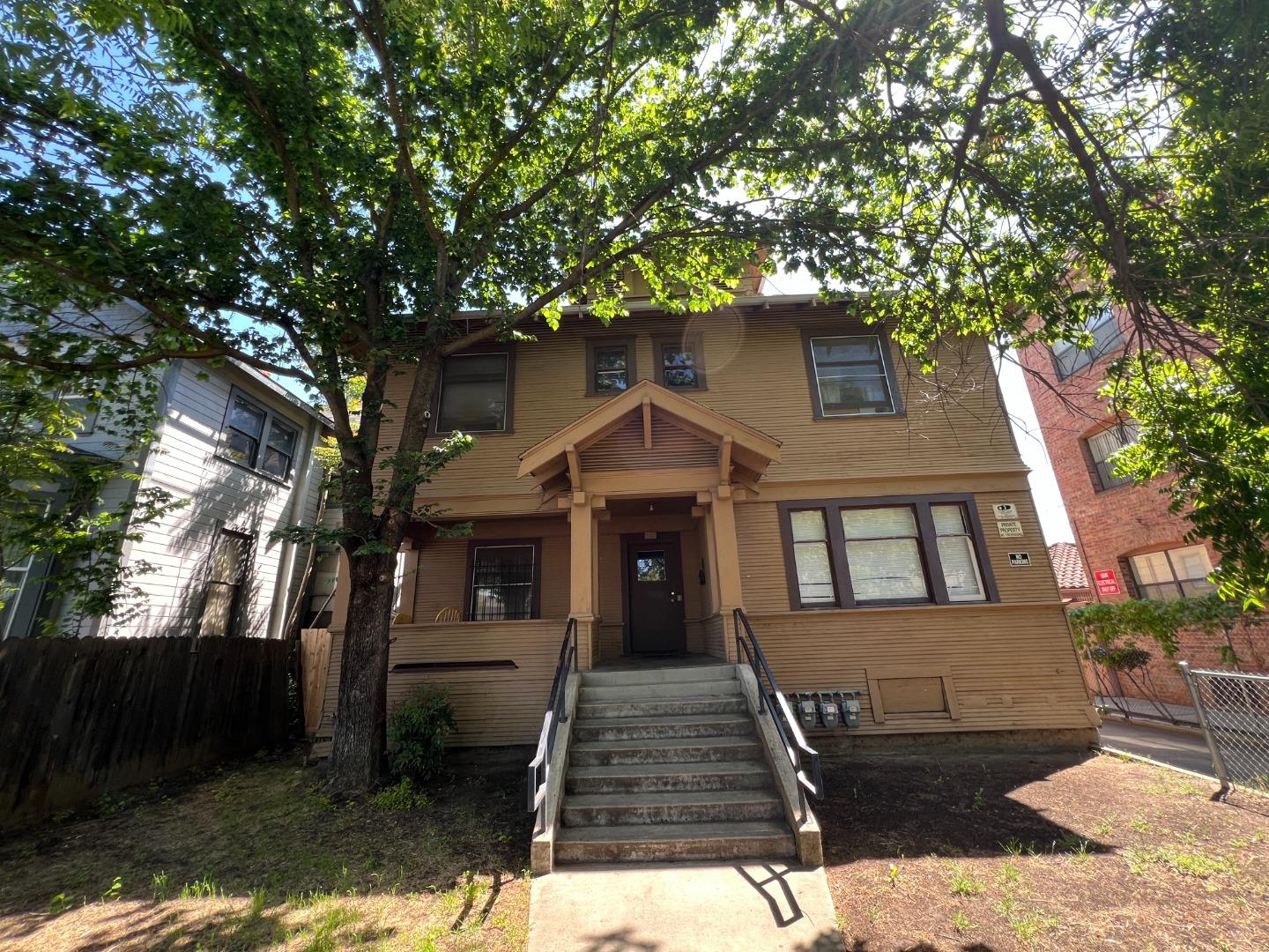 Front Image Thumbnail for ML82022833