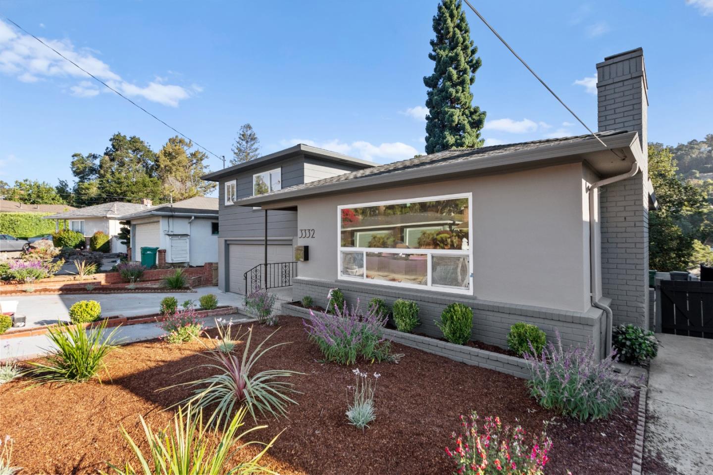 Front Image Thumbnail for ML82022908