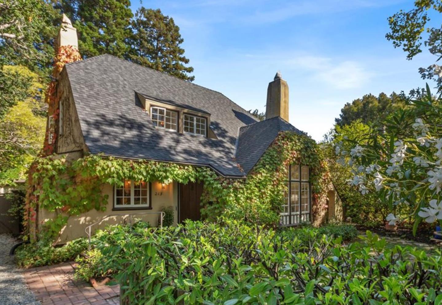 Front Image Thumbnail for ML82022958