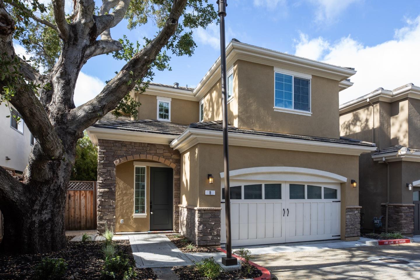 Front Image Thumbnail for ML82022972