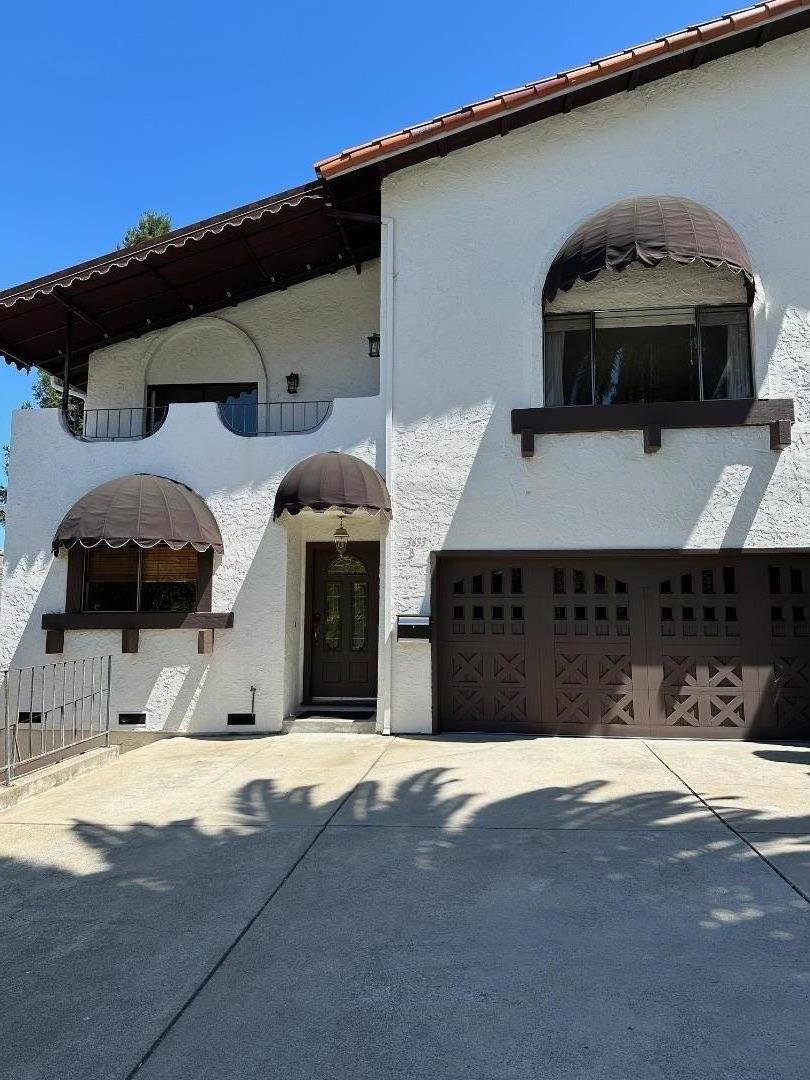 Front Image Thumbnail for ML82023036