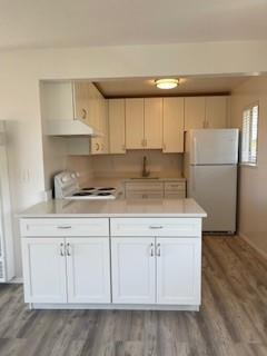 Front Image Thumbnail for ML82023044