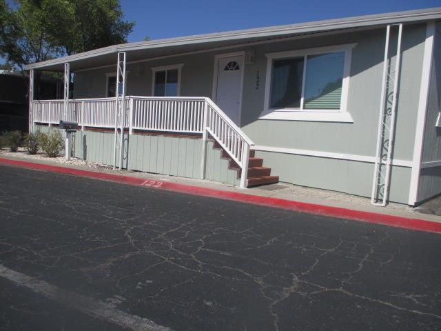 Front Image Thumbnail for ML82023056