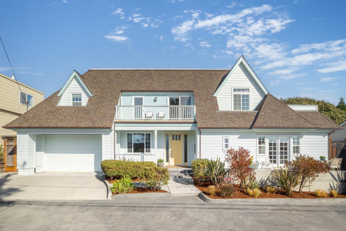 Front Image Thumbnail for ML82023253