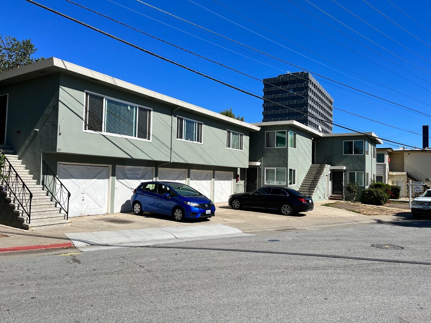 Front Image Thumbnail for ML82023358