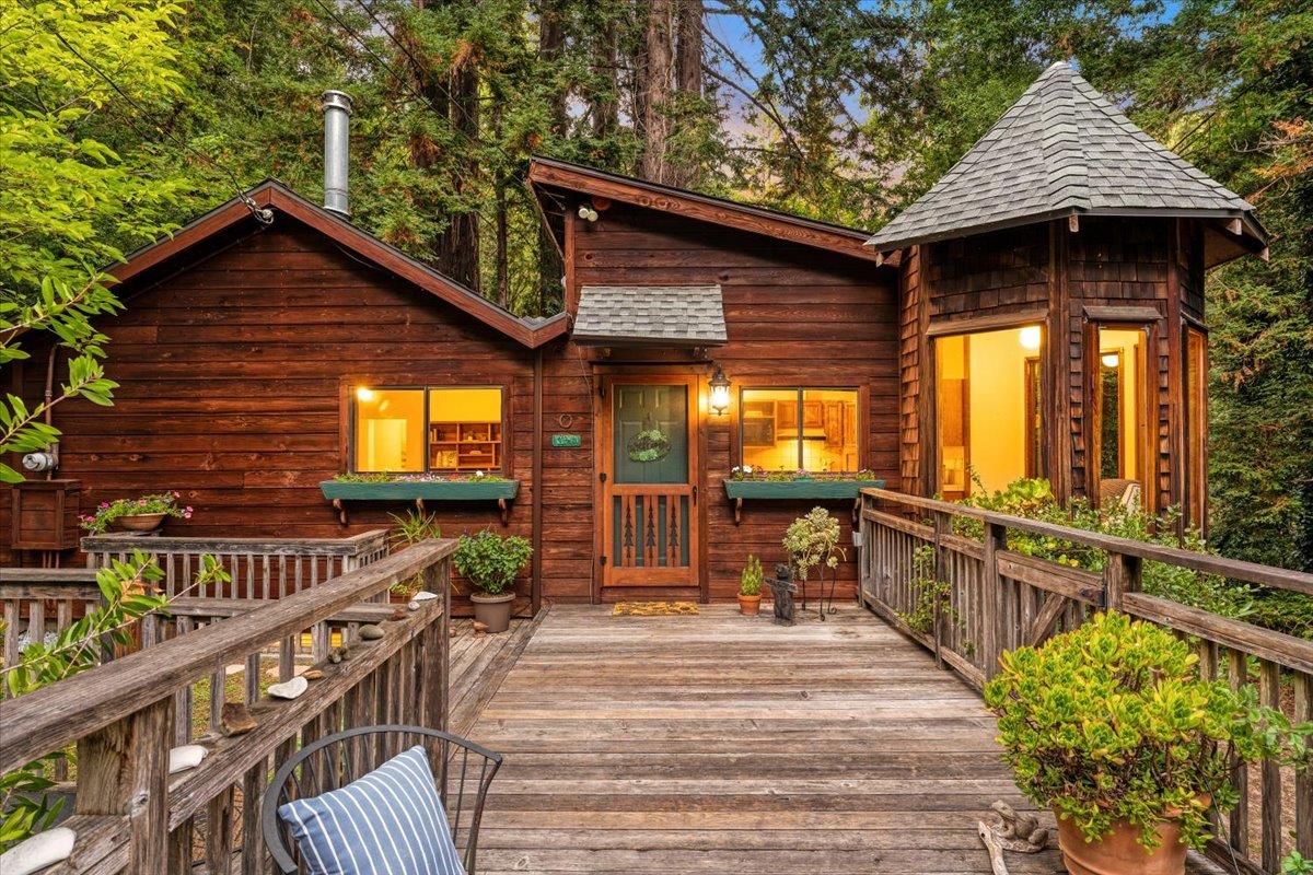 Front Image Thumbnail for ML82023372