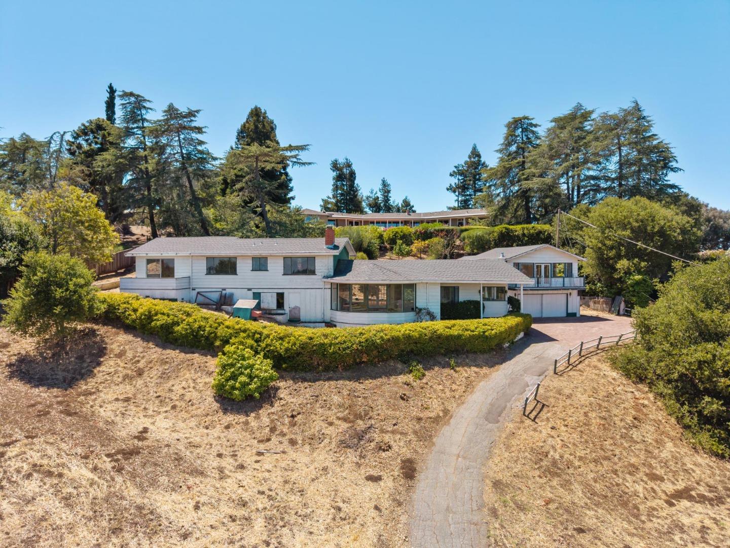 Front Image Thumbnail for ML82023393