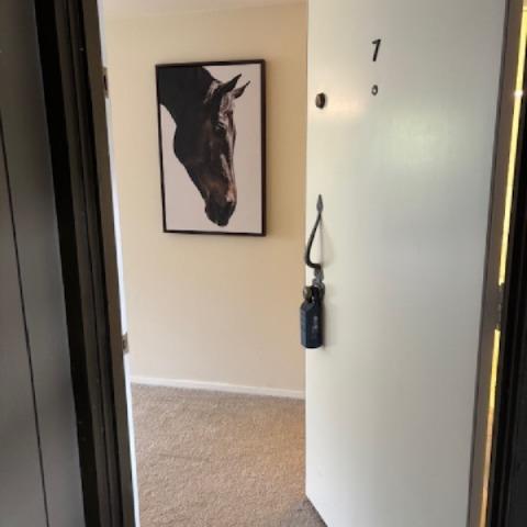 Front Image Thumbnail for ML82023410