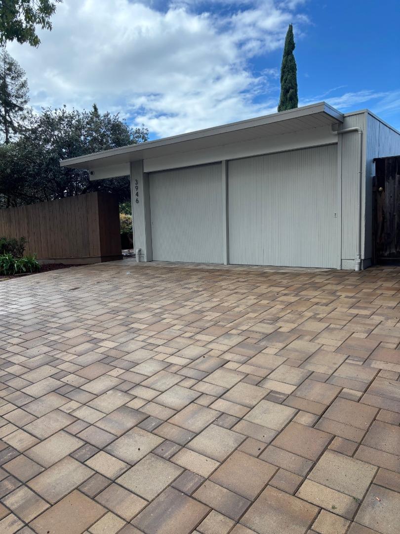 Front Image Thumbnail for ML82023498