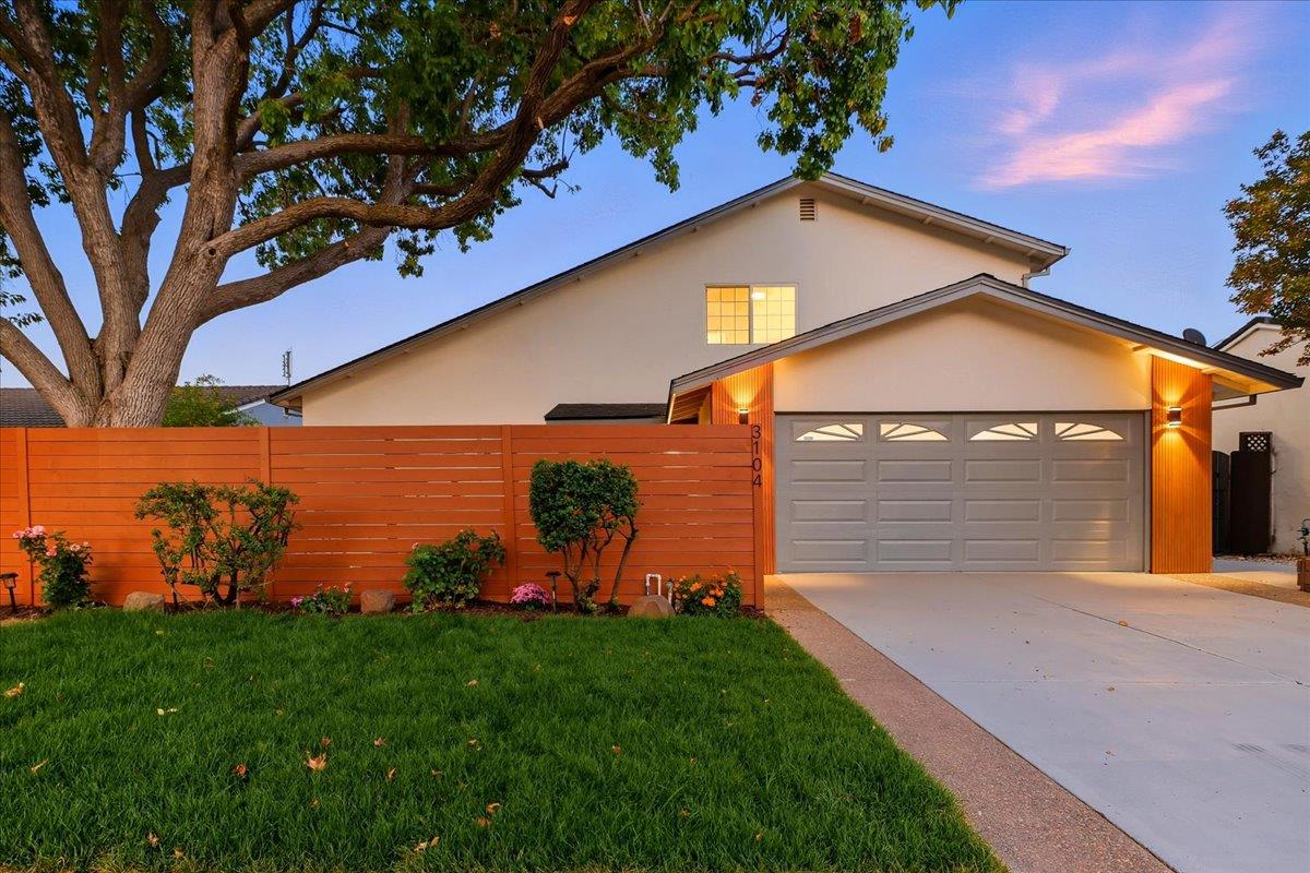 Front Image Thumbnail for ML82023526