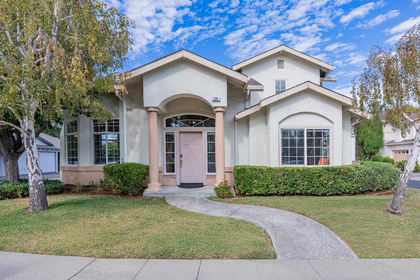 Front Image Thumbnail for ML82023535