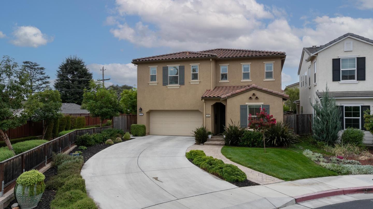 Front Image Thumbnail for ML82023671