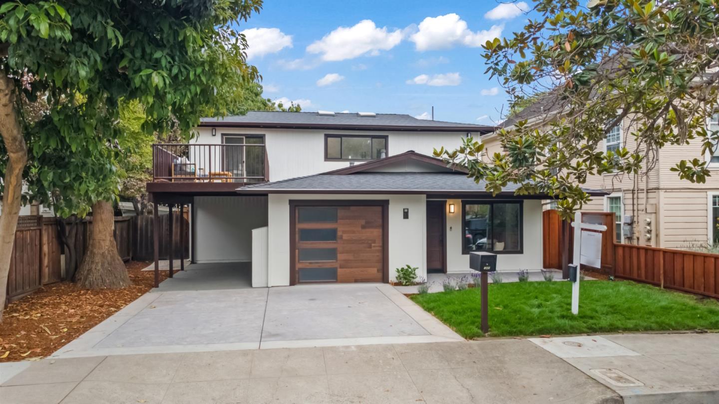 Front Image Thumbnail for ML82023675