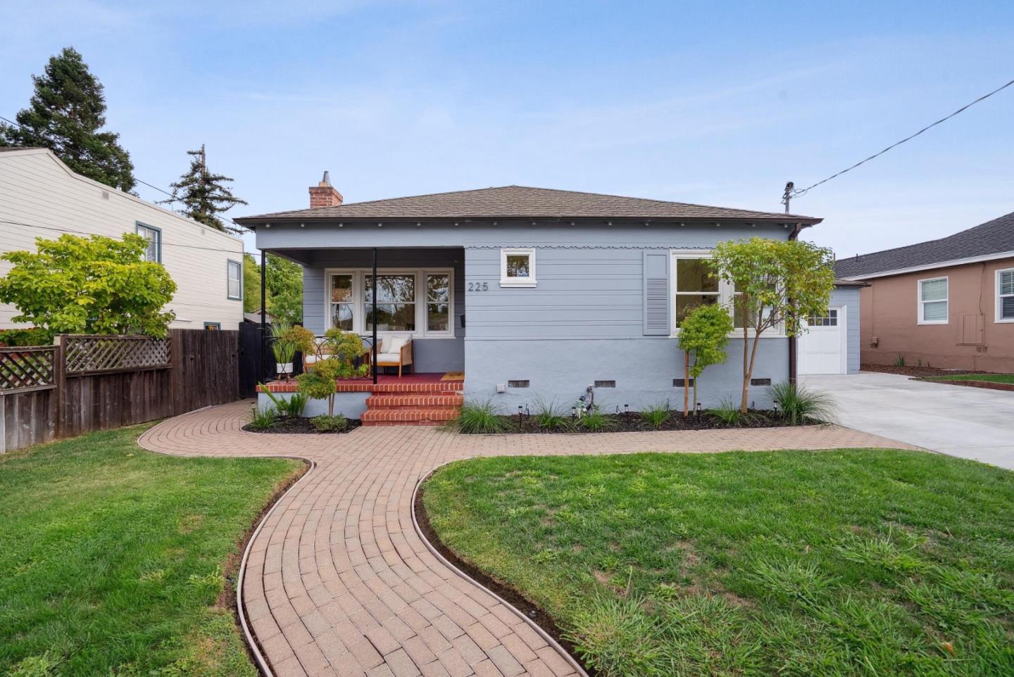 Front Image Thumbnail for ML82023731