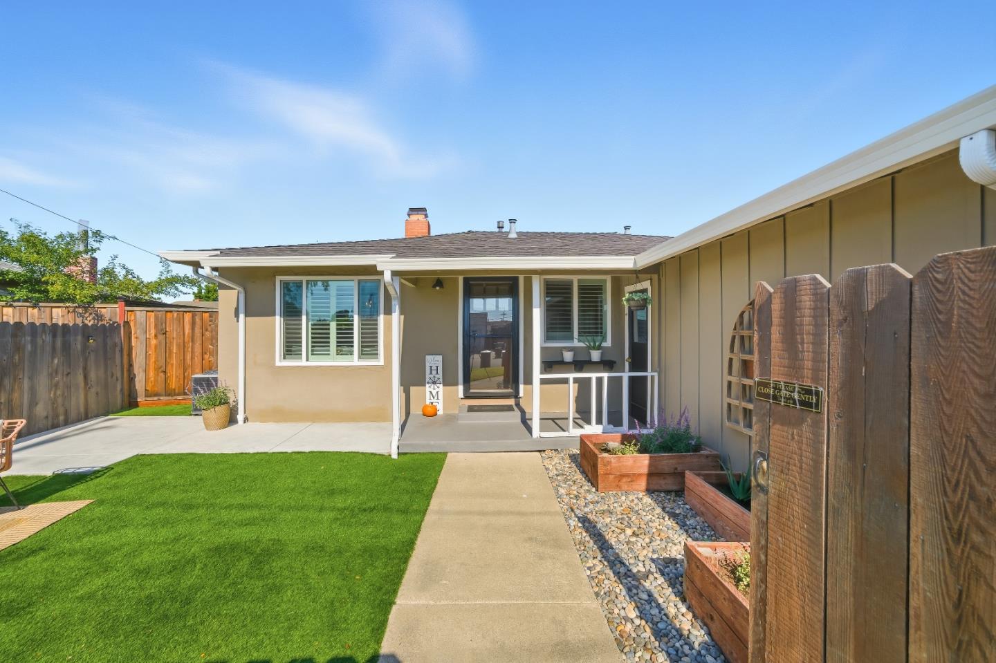 Front Image Thumbnail for ML82023789