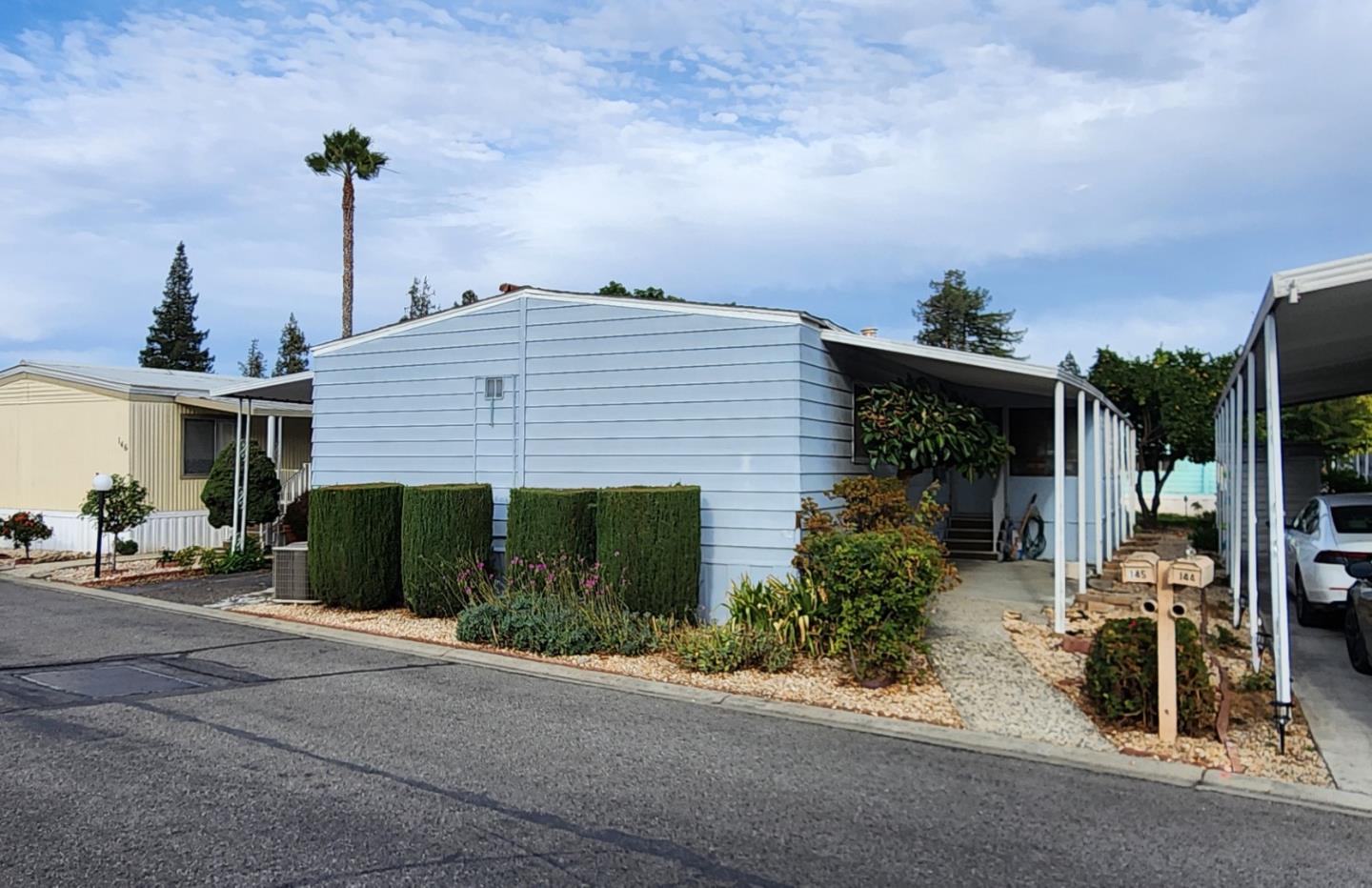 Front Image Thumbnail for ML82023799