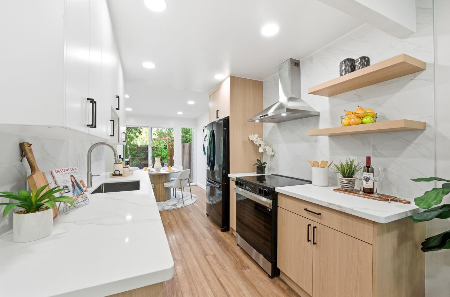 Front Image Thumbnail for ML82023802