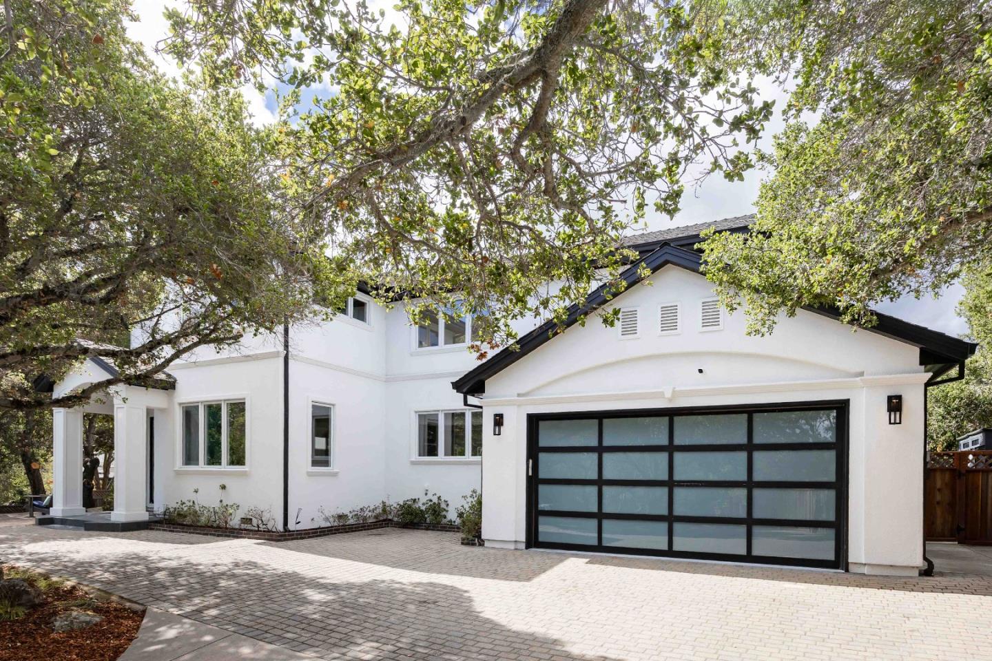 Front Image Thumbnail for ML82023923