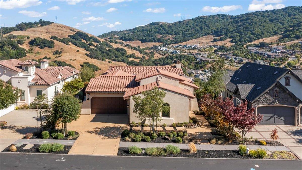 Front Image Thumbnail for ML82023925