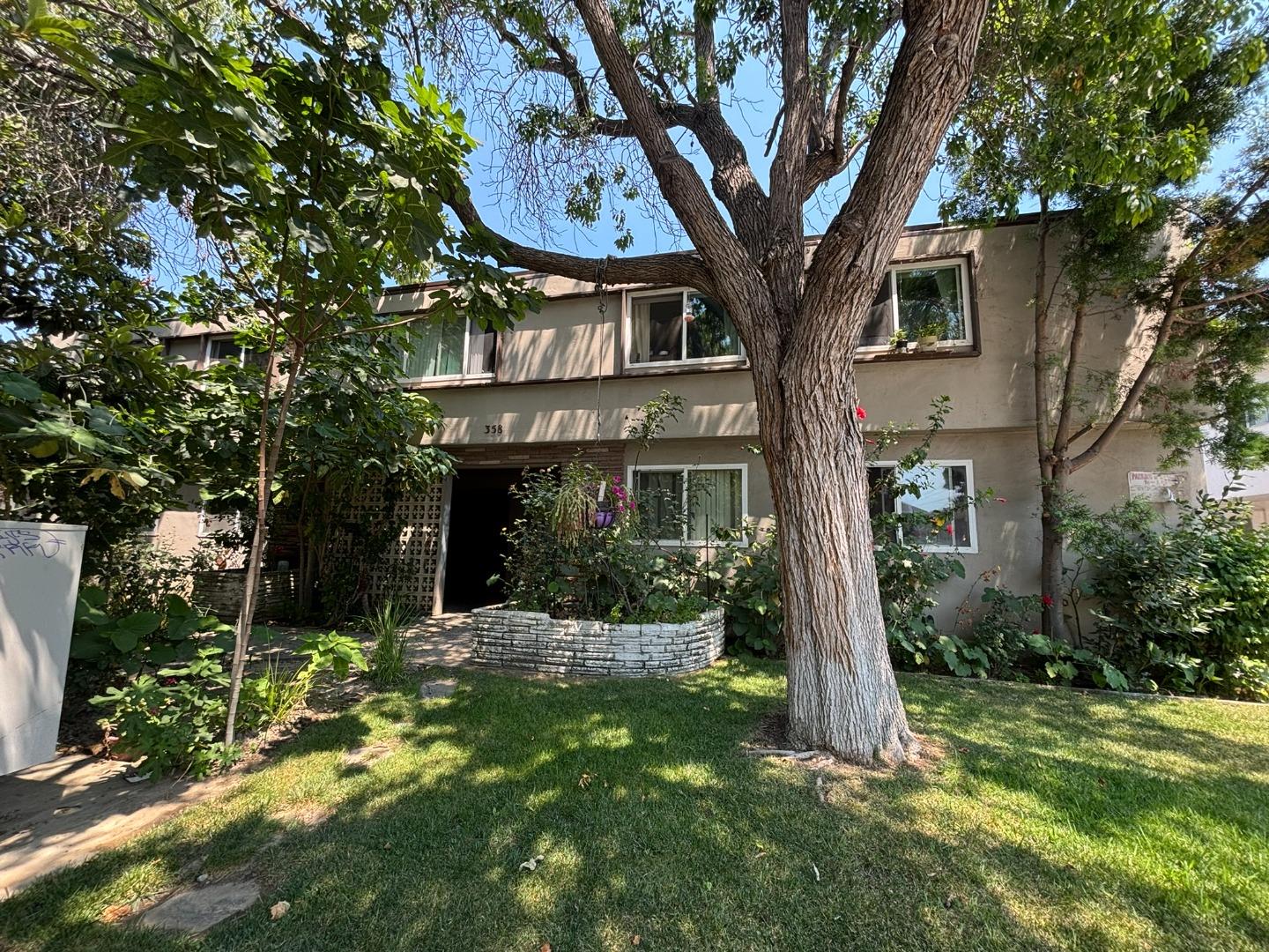 Front Image Thumbnail for ML82023937