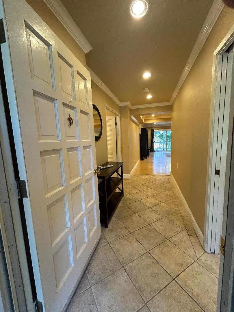 Front Image Thumbnail for ML82023961