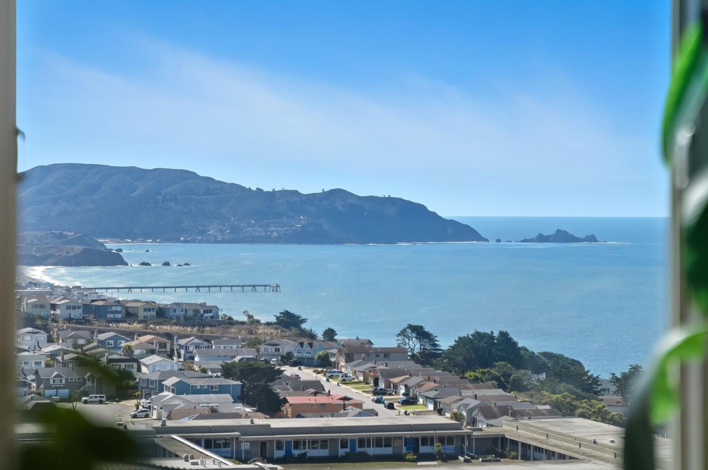 Front Image Thumbnail for ML82024012