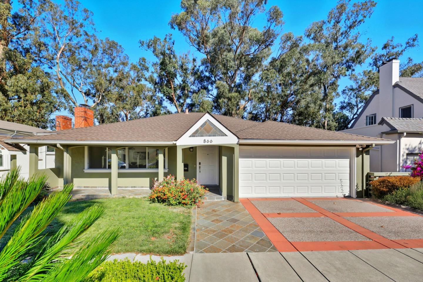 Front Image Thumbnail for ML82024013