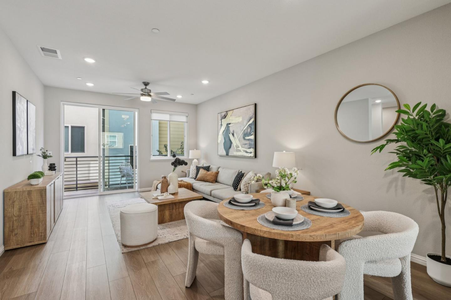 Front Image Thumbnail for ML82024061