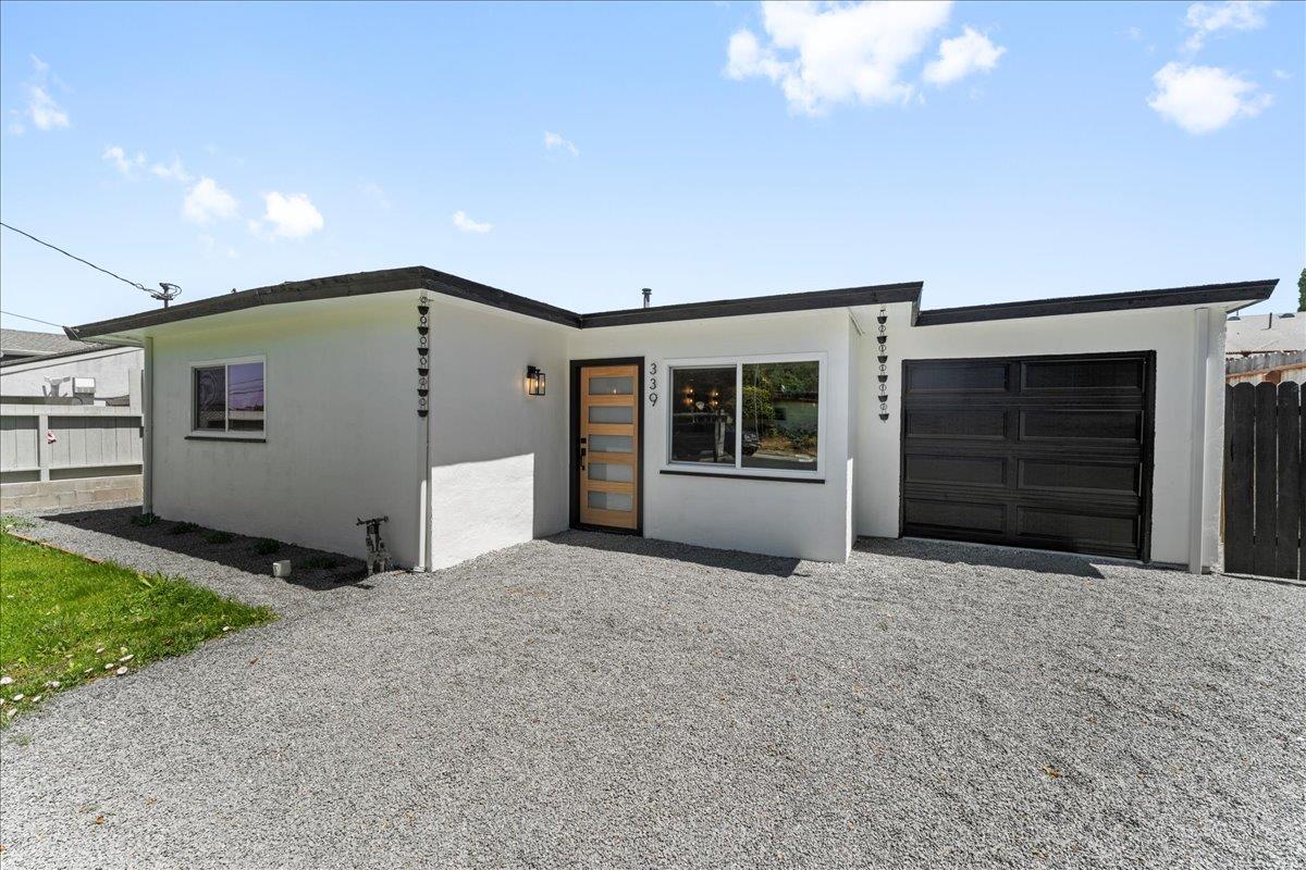 Front Image Thumbnail for ML82024113