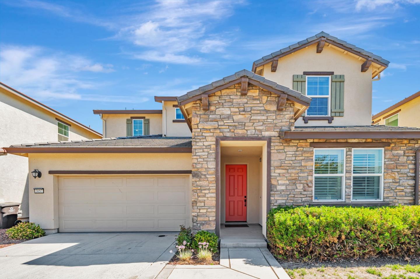 Front Image Thumbnail for ML82024128