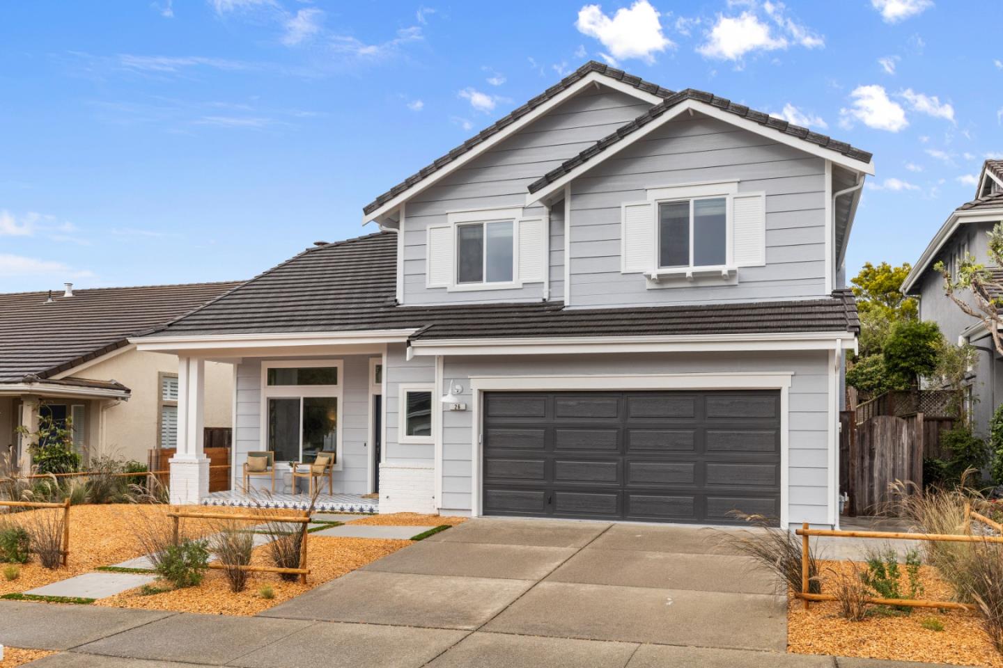 Front Image Thumbnail for ML82024192